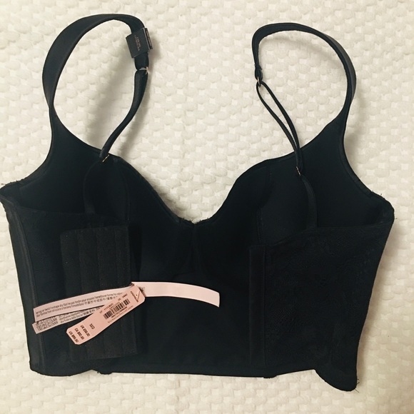 Victoria Secret black Push up bra,32D,brand new with tag on,lace at the back - Picture 3 of 7